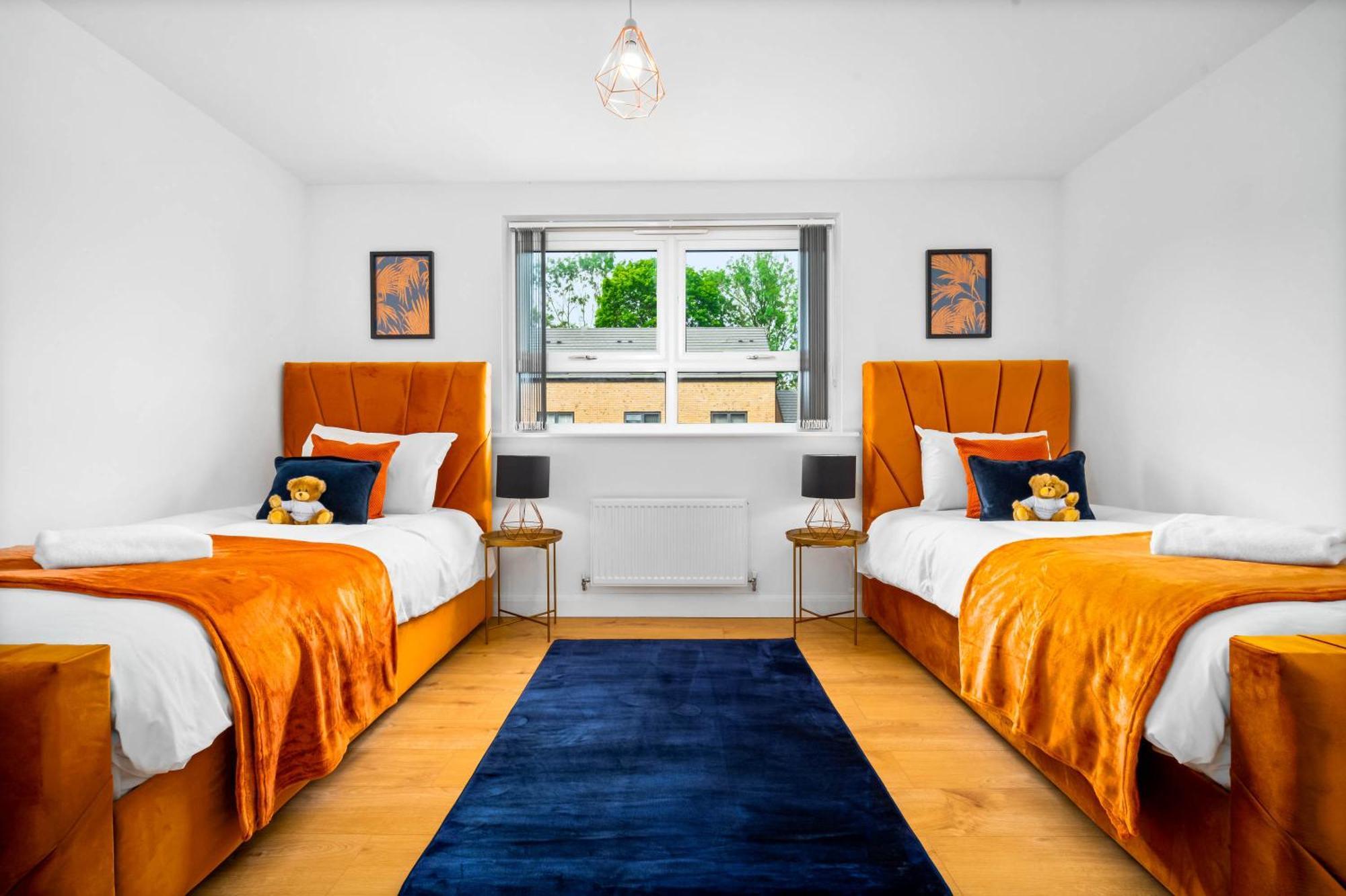 Luxury City Centre 5 Bed House With En-Suite, Bbq, On-Site Parking By Azura Nights Birmingham Dış mekan fotoğraf