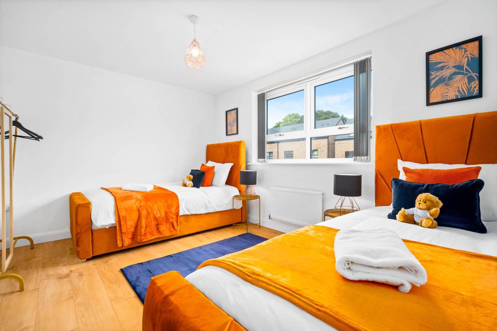 Luxury City Centre 5 Bed House With En-Suite, Bbq, On-Site Parking By Azura Nights Birmingham Dış mekan fotoğraf