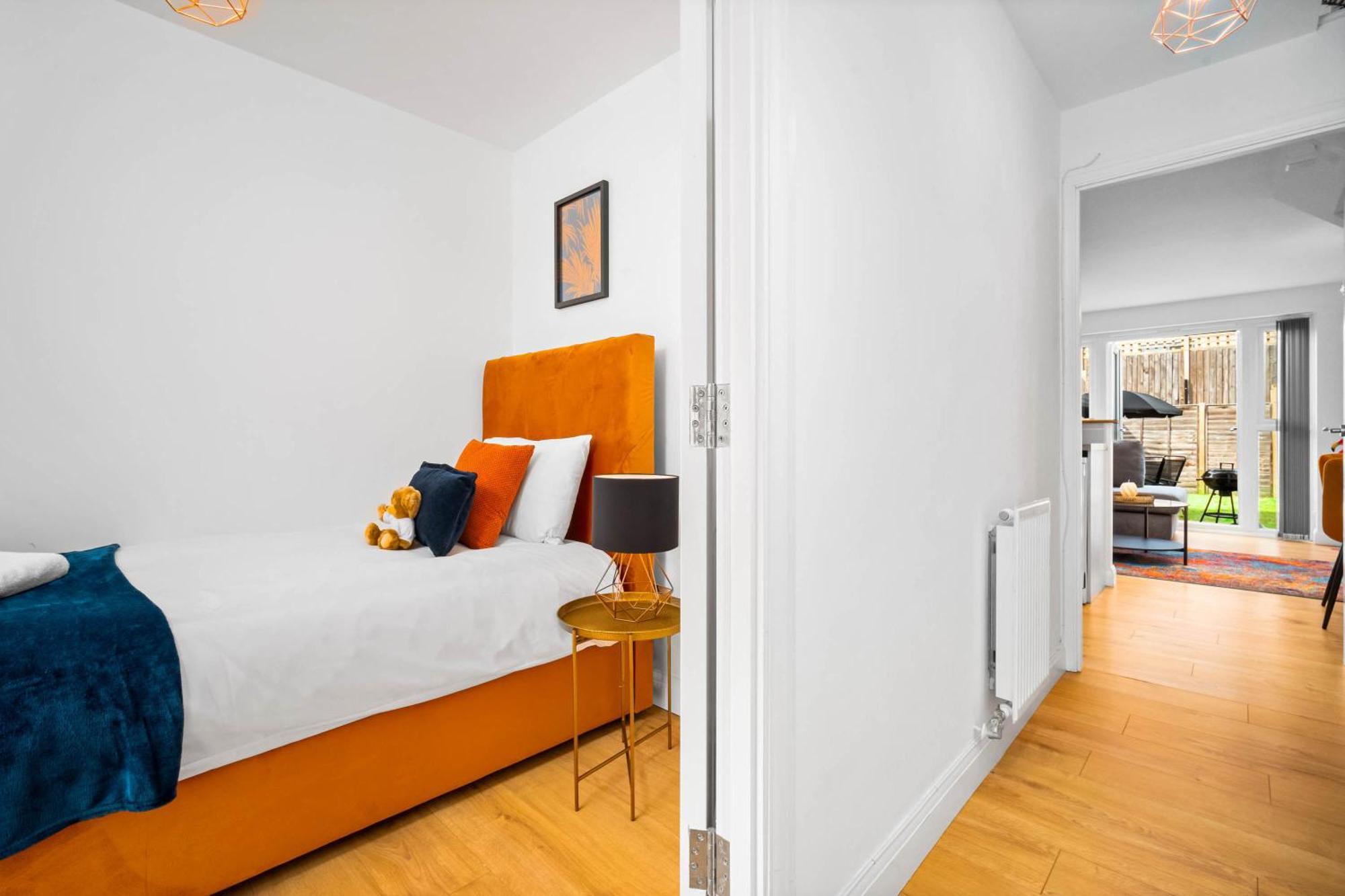 Luxury City Centre 5 Bed House With En-Suite, Bbq, On-Site Parking By Azura Nights Birmingham Dış mekan fotoğraf