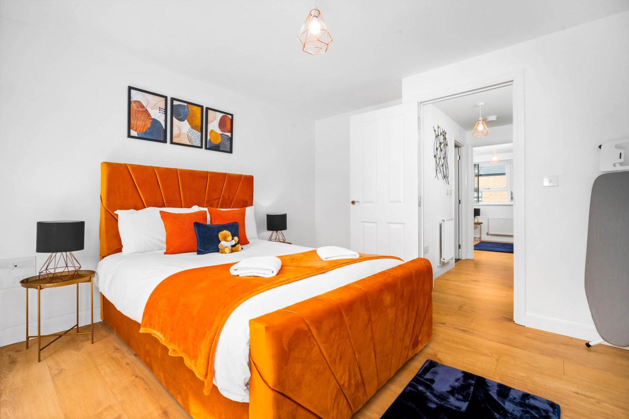 Luxury City Centre 5 Bed House With En-Suite, Bbq, On-Site Parking By Azura Nights Birmingham Dış mekan fotoğraf
